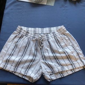 Old navy cloth shorts